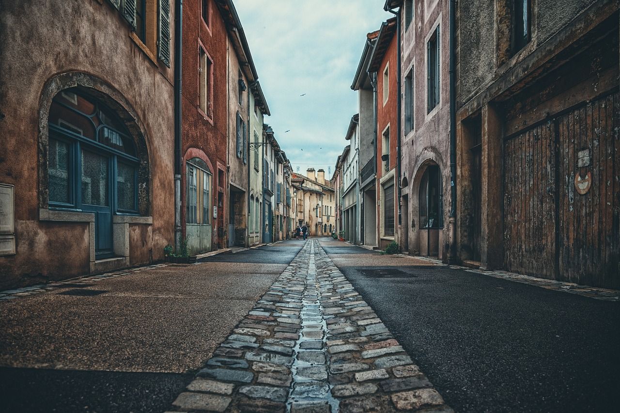 découvrez notre parcours historique captivant, où chaque étape vous plonge dans le riche héritage du passé. explorez des monuments emblématiques, des récits fascinants, et laissez-vous inspirer par l'histoire qui façonne notre présent.