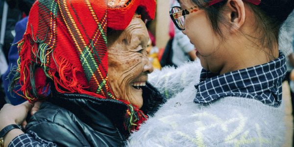 découvrez l'importance des échanges culturels dans notre société moderne. apprenez comment ces interactions enrichissent nos vies, favorisent la compréhension mutuelle et ouvrent de nouvelles perspectives sur le monde.