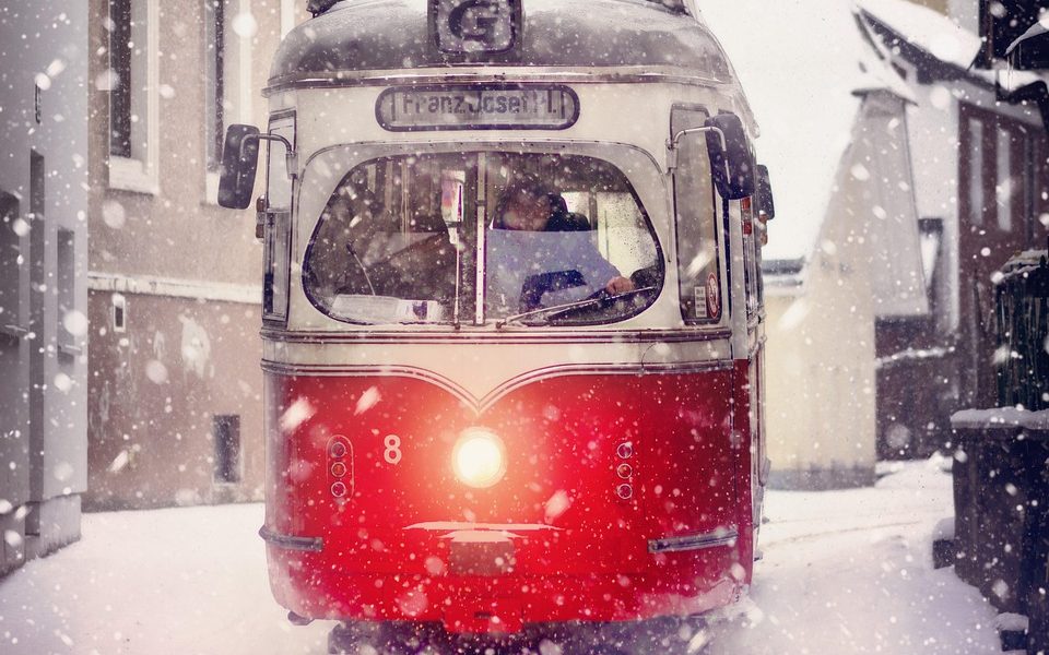 découvrez les solutions de transport durable qui allient respect de l'environnement et efficacité. apprenez comment améliorer votre mobilité et réduire votre empreinte carbone grâce à des options innovantes et responsables.