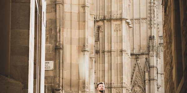 découvrez l'urban exploration, une quête audacieuse au cœur des villes abandonnées et des sites méconnus. partez à l'aventure à travers des lieux chargés d'histoire, tout en appréciant l'esthétique des ruines et l'adrénaline de l'inexploré.