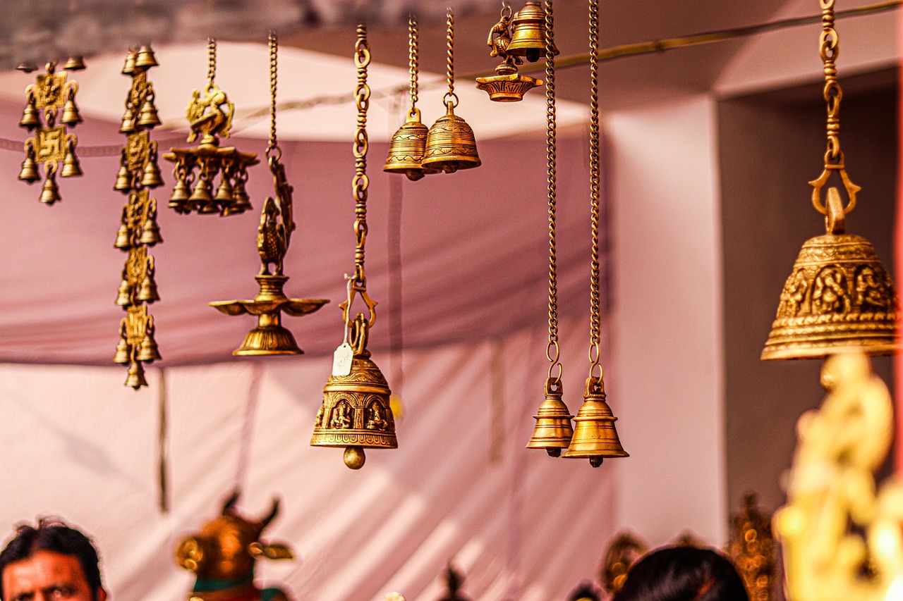 découvrez l'artisanat sous toutes ses formes, où la passion rencontre le savoir-faire. plongez dans un monde d'authenticité, de créativité et de tradition, et explorez les créations uniques qui témoignent du talent exceptionnel des artisans.