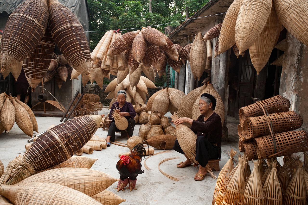 découvrez l'art du craftsmanship, où chaque pièce est le fruit d'un savoir-faire exceptionnel et d'une passion pour les détails. plongez dans un monde où tradition et innovation se rencontrent pour créer des œuvres uniques.