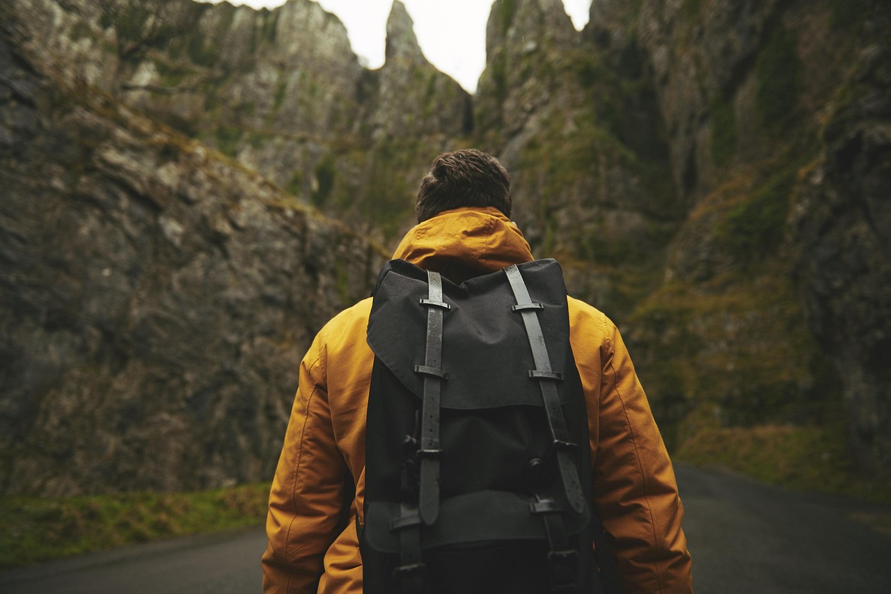 découvrez les principes de la randonnée éthique pour explorer la nature tout en préservant l'environnement. apprenez à randonner de manière responsable, à respecter la faune et la flore, et à minimiser votre impact sur les paysages que vous adorez.