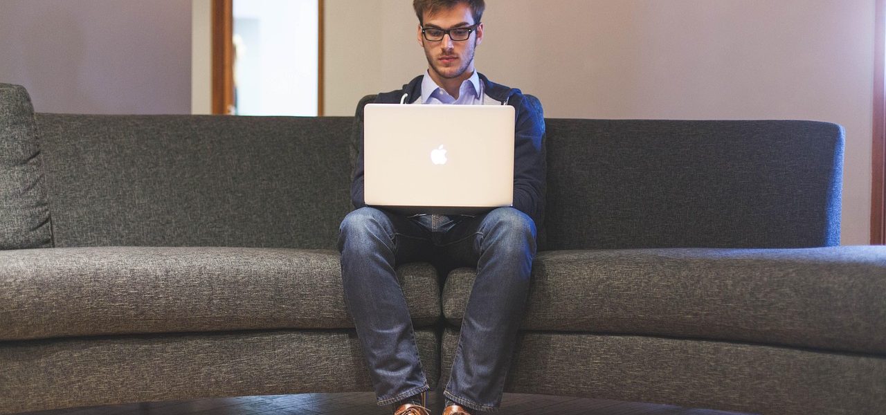 découvrez tout ce qu'il faut savoir sur le freelancing : avantages, conseils pour bien débuter, outils incontournables et astuces pour réussir votre carrière d’indépendant.